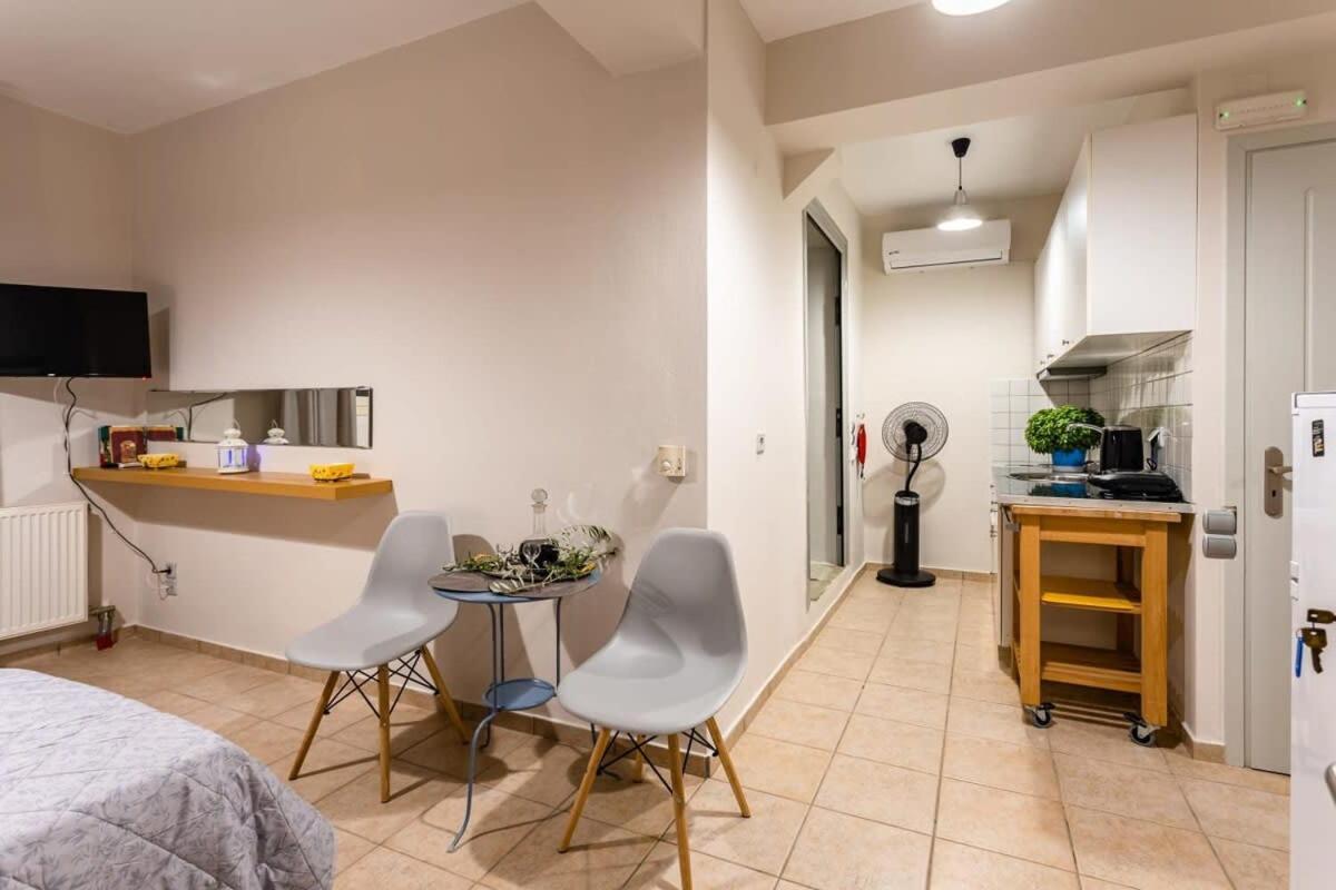 Kitries Summer Getaway - Eden Sandy Suite Kitriai Luaran gambar