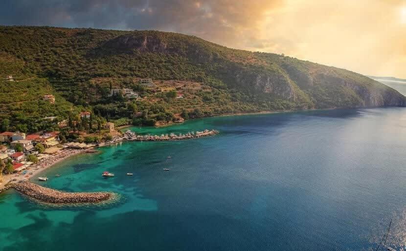 Kitries Summer Getaway - Eden Sandy Suite Kitriai Luaran gambar